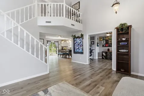 8252 Portside Avon IN 46123