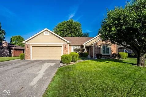 592 Heckman Drive Greenwood IN 46142
