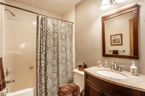 592 Heckman Drive Greenwood IN 46142
