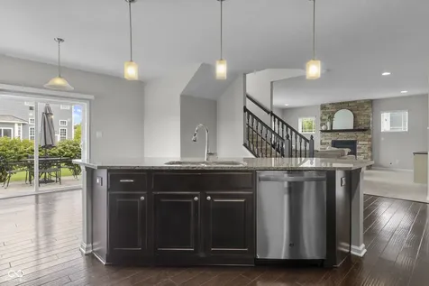 13824 Fieldcrest Drive Mccordsville IN 46055