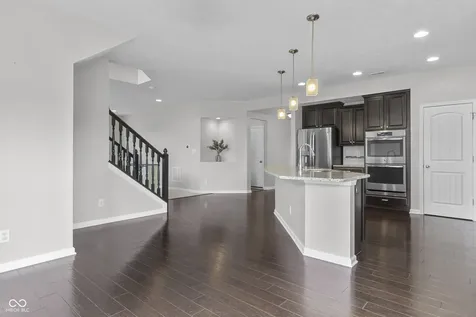 13824 Fieldcrest Drive Mccordsville IN 46055