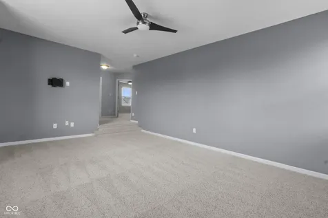 13824 Fieldcrest Drive Mccordsville IN 46055