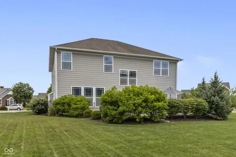 13824 Fieldcrest Drive Mccordsville IN 46055
