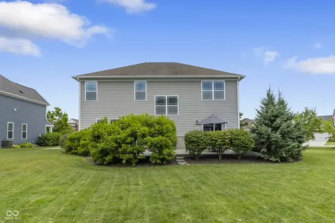 13824 Fieldcrest Drive Mccordsville IN 46055