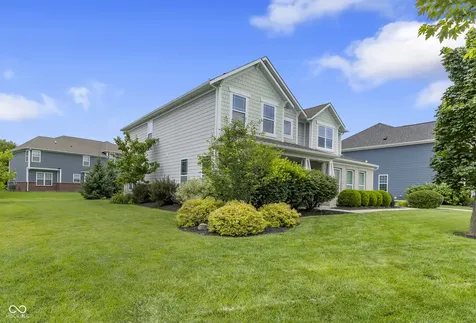 13824 Fieldcrest Drive Mccordsville IN 46055