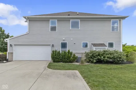 13824 Fieldcrest Drive Mccordsville IN 46055