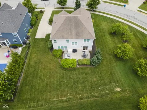 13824 Fieldcrest Drive Mccordsville IN 46055