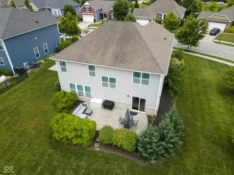 13824 Fieldcrest Drive Mccordsville IN 46055