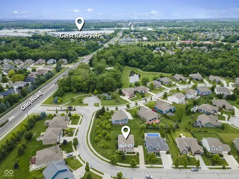 13824 Fieldcrest Drive Mccordsville IN 46055