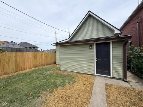 17 E Caven Street Indianapolis IN 46225