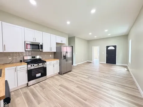 17 E Caven Street Indianapolis IN 46225