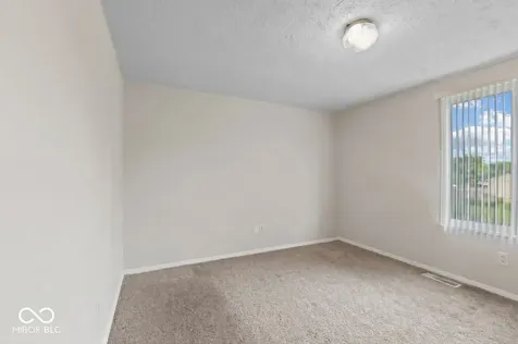 1217 Ridgepointe Drive Indianapolis IN 46234