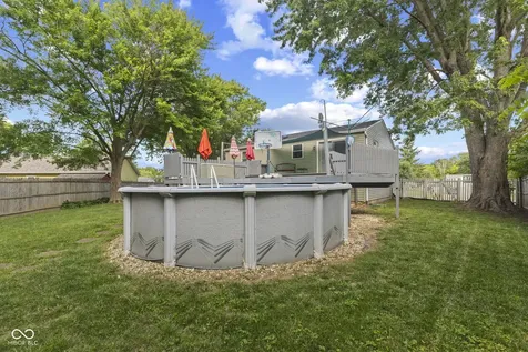 1217 Ridgepointe Drive Indianapolis IN 46234