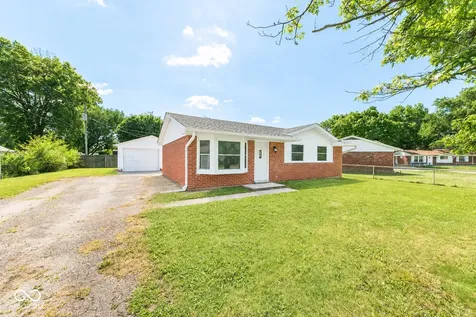 1215 N Gladstone Avenue Columbus IN 47201