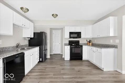 3837 Bressingham Drive Indianapolis IN 46235