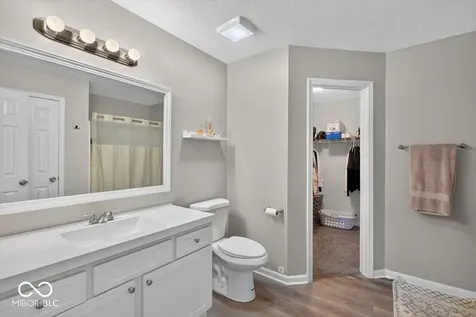 3837 Bressingham Drive Indianapolis IN 46235