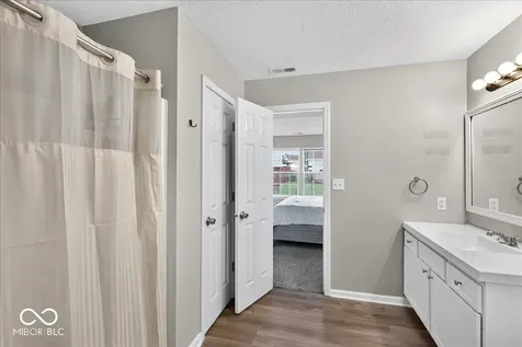3837 Bressingham Drive Indianapolis IN 46235