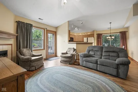 823 Jordan Drive Greenwood IN 46143
