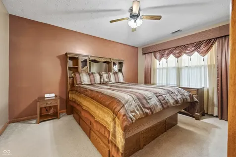 823 Jordan Drive Greenwood IN 46143