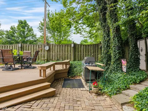 823 Jordan Drive Greenwood IN 46143