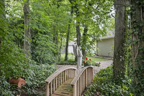 823 Jordan Drive Greenwood IN 46143