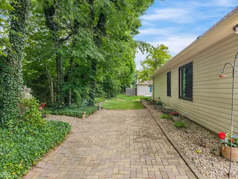 823 Jordan Drive Greenwood IN 46143