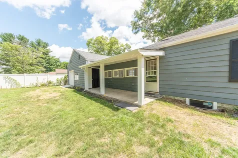 3344 Westenedge Drive Columbus IN 47203
