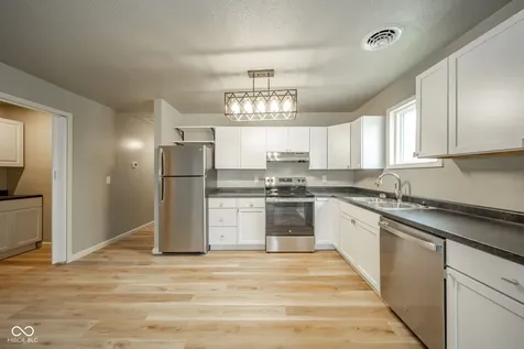 1601 E Avenue New Castle IN 47362