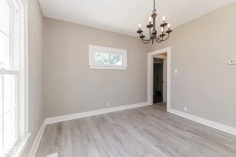 1707 W 8th Street Anderson IN 46016