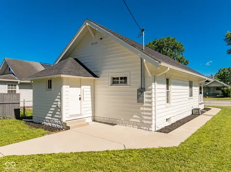 1707 W 8th Street Anderson IN 46016