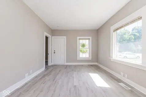 1707 W 8th Street Anderson IN 46016