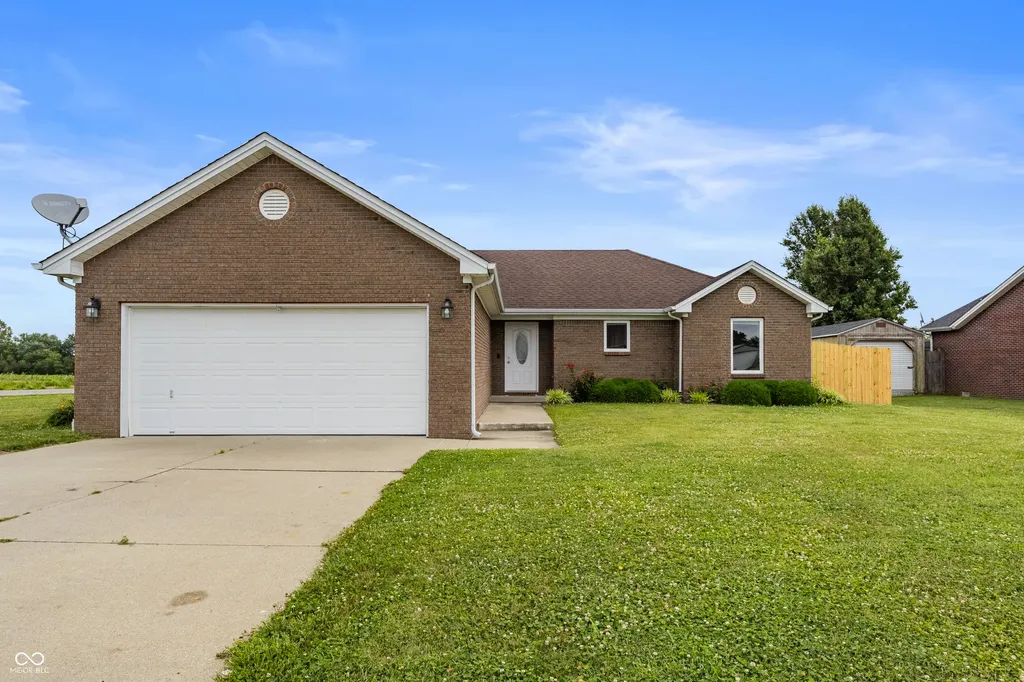 4623 Ashwood Drive Seymour IN 47274