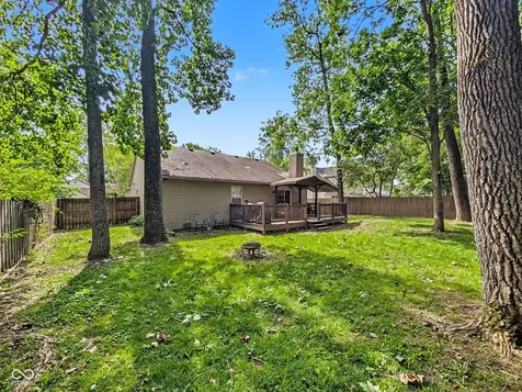 7244 Bradford Woods Way Indianapolis IN 46268