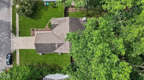 7244 Bradford Woods Way Indianapolis IN 46268
