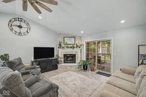 7244 Bradford Woods Way Indianapolis IN 46268