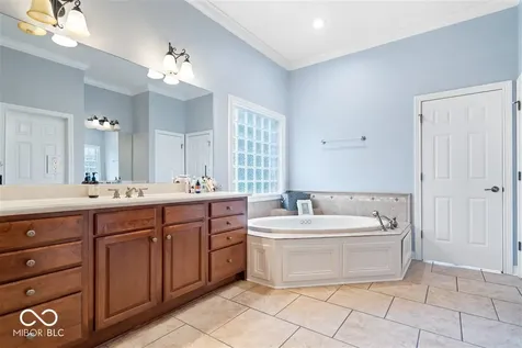 1175 Coral Springs Drive Cicero IN 46034