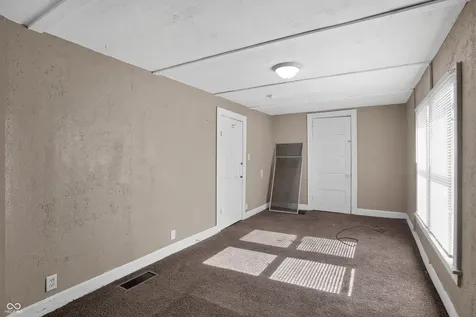 4640 W 73rd Street Indianapolis IN 46268