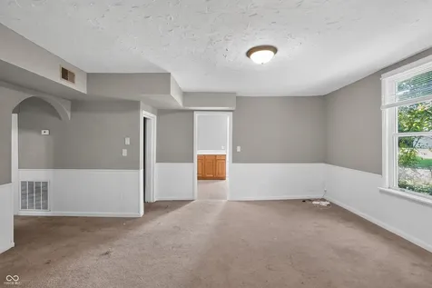4640 W 73rd Street Indianapolis IN 46268