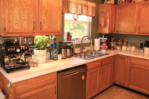 5698 N Bluegrass Circle Lafayette IN 47905