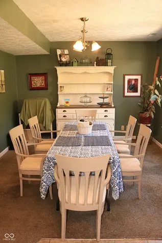 5698 N Bluegrass Circle Lafayette IN 47905