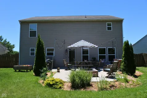 5698 N Bluegrass Circle Lafayette IN 47905
