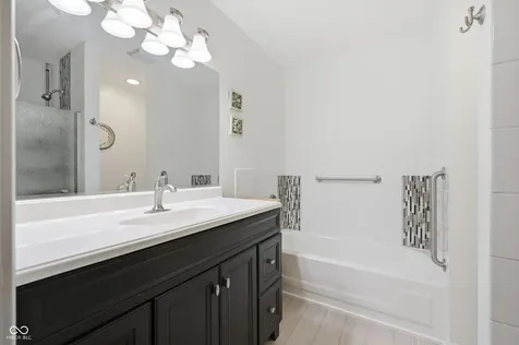 9278 Oak Run East Drive Indianapolis IN 46260