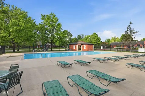 9278 Oak Run East Drive Indianapolis IN 46260