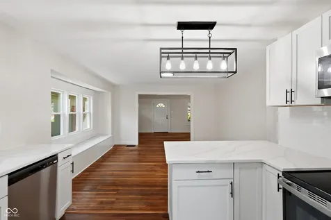 609 N Emerson Avenue Indianapolis IN 46219