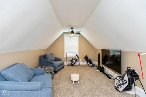 1055 Golden Leaf Drive Martinsville IN 46151