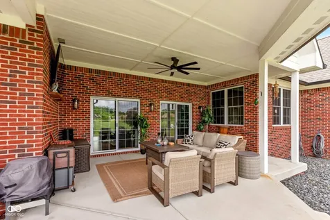 1055 Golden Leaf Drive Martinsville IN 46151