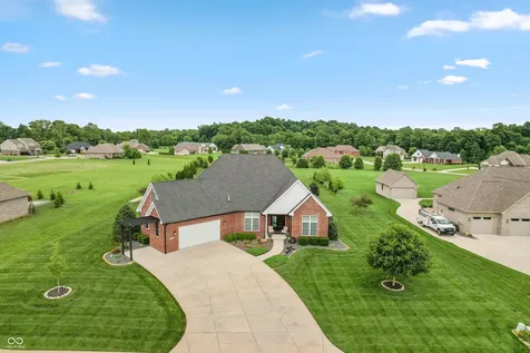 1055 Golden Leaf Drive Martinsville IN 46151