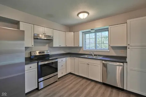 922 Hoover Village Drive Indianapolis IN 46260