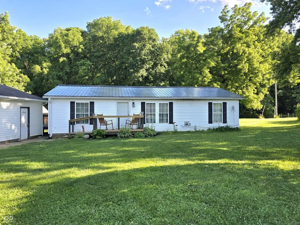 4543 W Coletrane Hill Road Connersville IN 47331