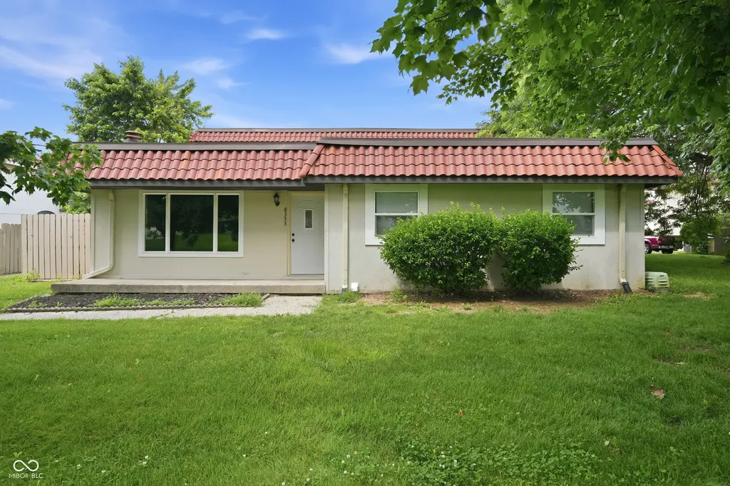 8353 Paso Del Norte Court Indianapolis IN 46227